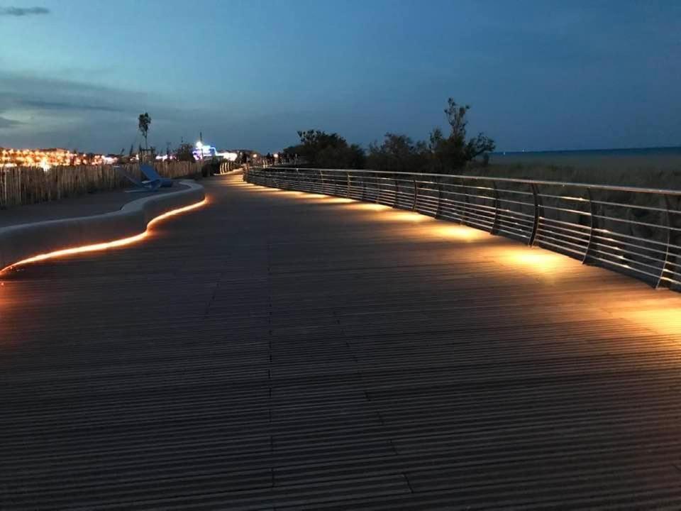 Les Hauts D'Azur Lägenhet Saint-Pierre-la-Mer  Exteriör bild